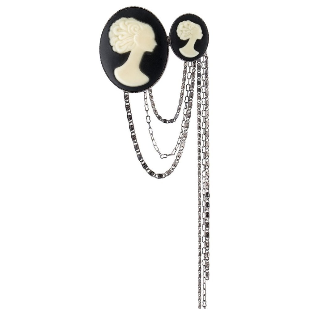 Nina Ricci Resin Brooch